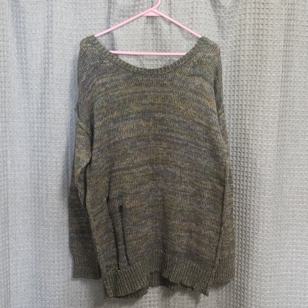 NWOT Hem and Thread sweater